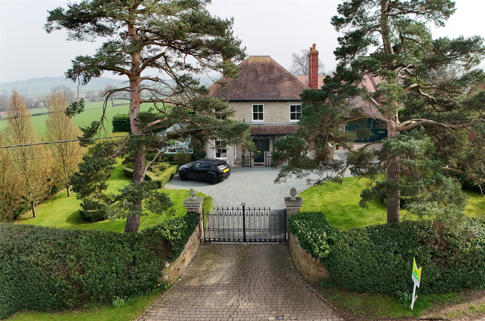 Homeleigh , Shrewsbury, SY5 8EX For Sale